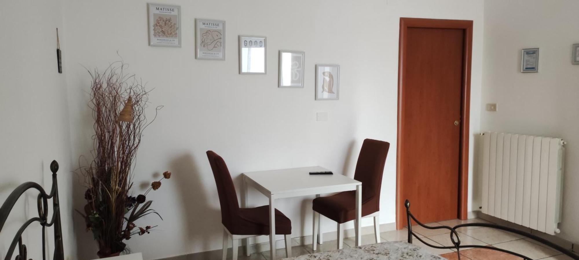 Da Vinci Affittacamere Borgo Таранто Экстерьер фото